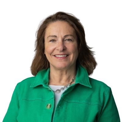 Suzanne Rhodenizer 400